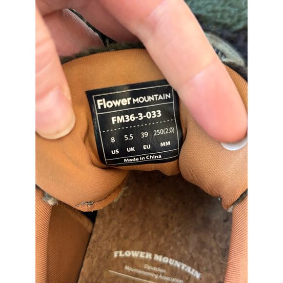 NWOB FLOWER MOUNTAIN - KOKETSU SNEAKER, Sz 8 $245 - Picture 5 of 10